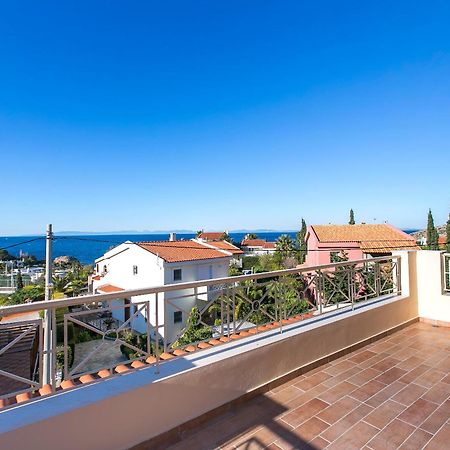 Villa Melia Соунио Екстериор снимка