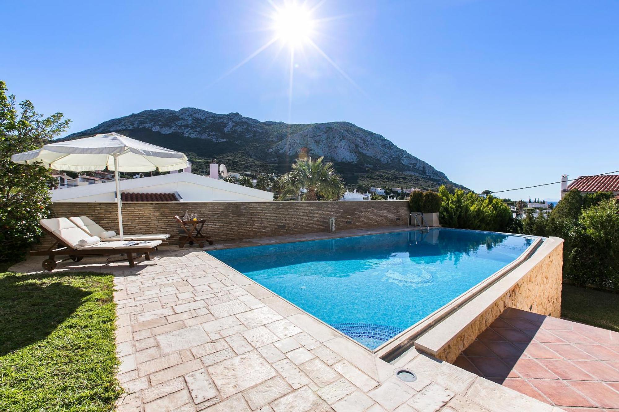 Villa Melia Соунио Екстериор снимка